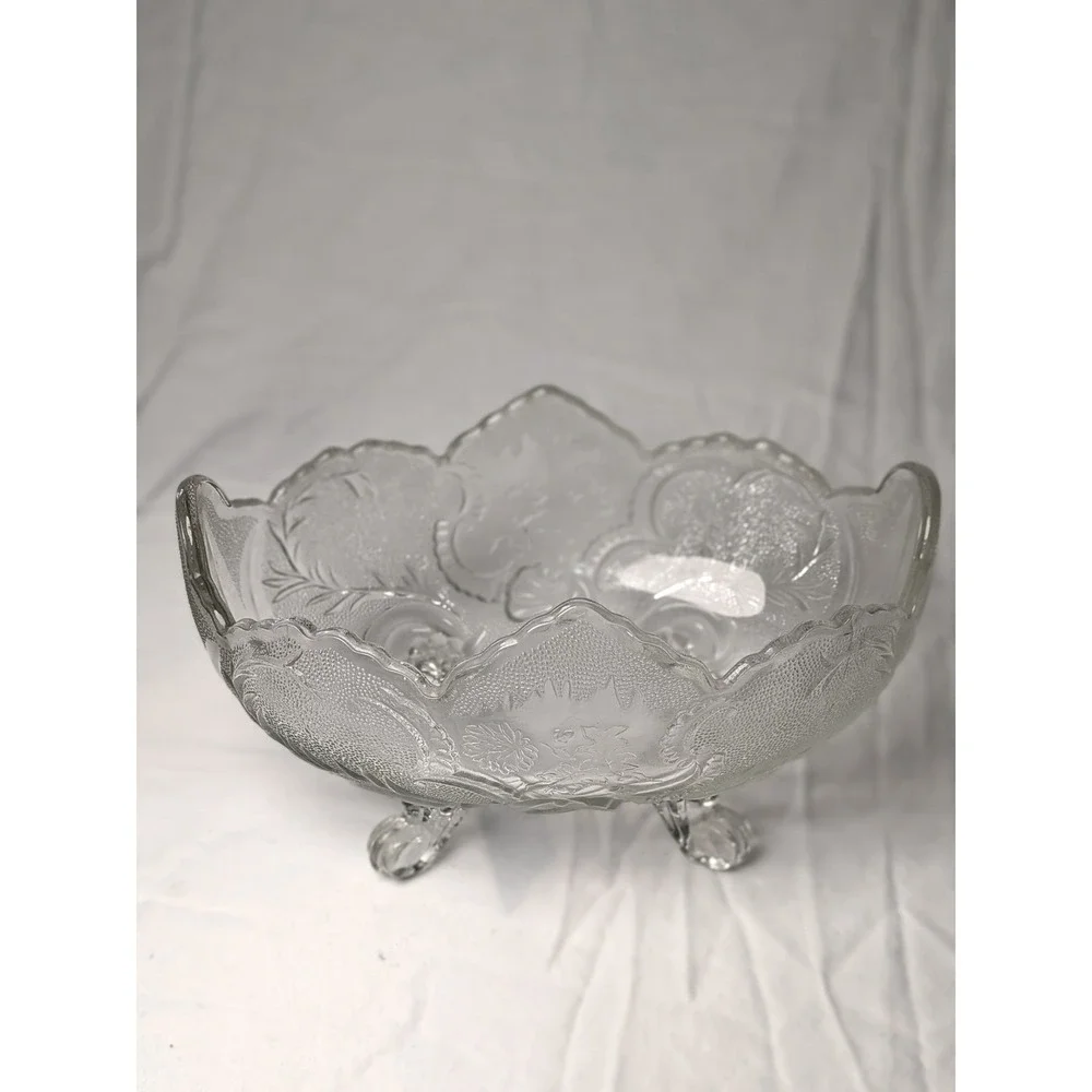 Vintage jeanette clear glass lombardi‎ depression footed fruit bowl scallopped